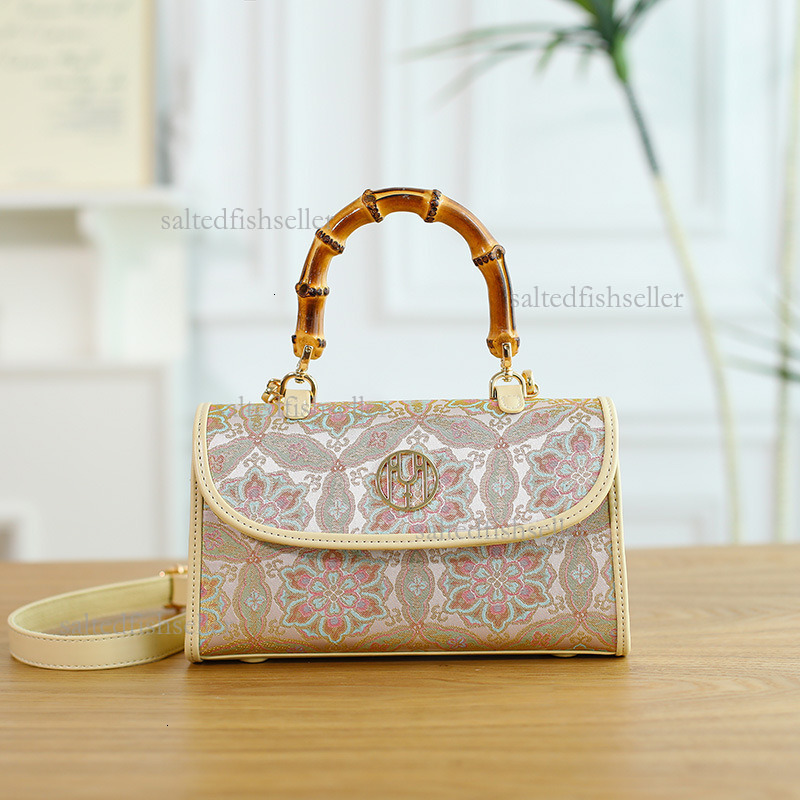 2026 Chinese Style Luxury High-quality Leather Buckle Shoulder Crossbody Bag Fashion Ancient Style Retro Atmosphere Dinner Handbag Paired With Cheongs