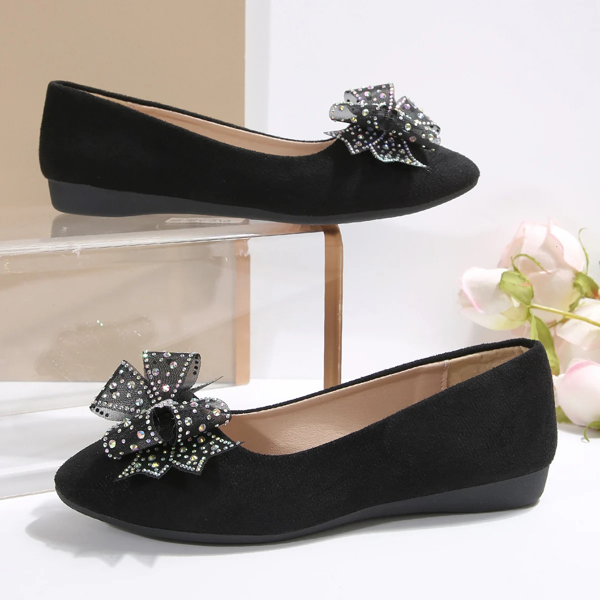 Crystal Bowtie Decor Women Casual Shoes 2025 Spring Non Slip Flat Heels Loafers Woman Plus Size 42 Comfort Soft Sole Flats 260124