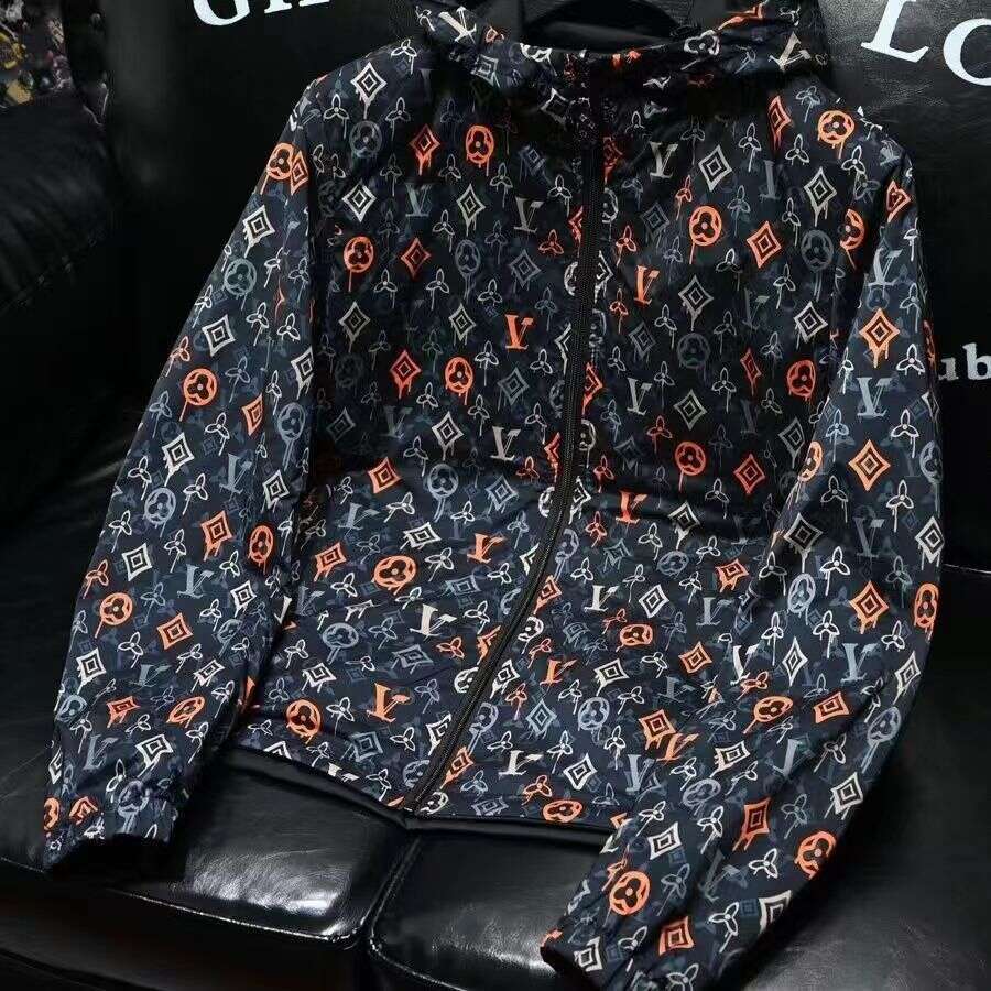 European Style Reversible Fashion Jacket For Men Spring And Autumn New Light Luxury Casual Windproof Hooded Coat