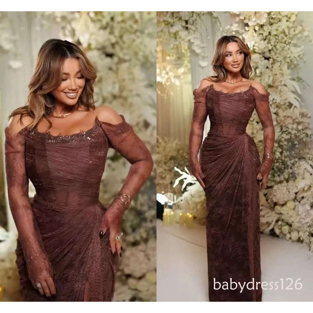 Elegant Chocolate Lace Sheath Mother Of Bride Long Sleeves Sexy Off Shoulder Formal Occasion Gowns Floor Length Women Party Evening Dress J06