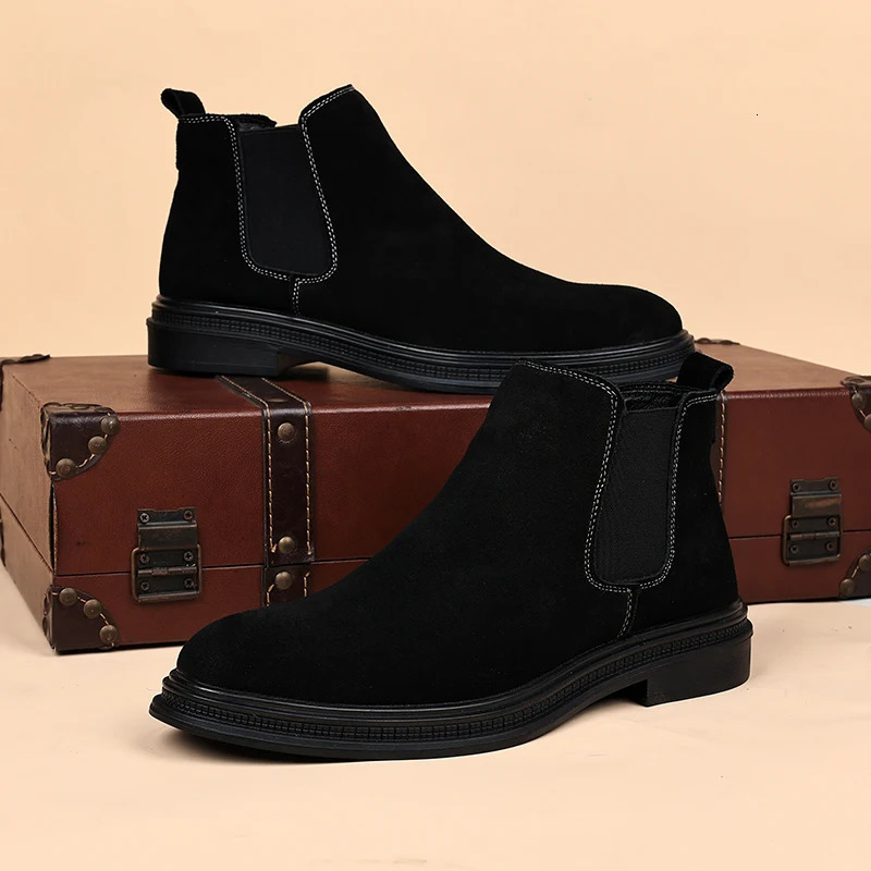 Mens Chelsea Boots Genuine Leather 2025 Autumn Winter Trend Thicksoled Men Ankle Allmatch Marton 260208