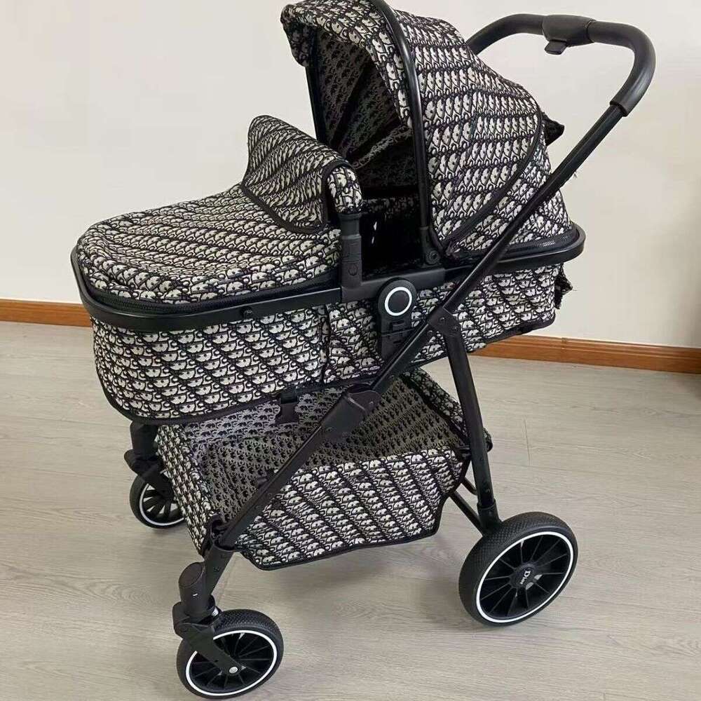 Foreign trade European American style lightweight stroller, foldable pushcart, two-way baby carriage with sleeping basket and handle