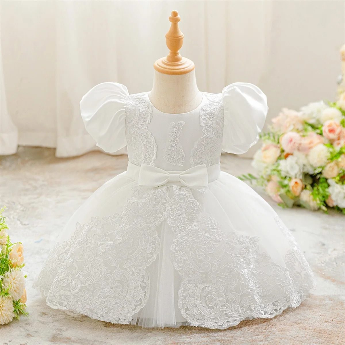 Infant Embroidery Flower Party Baby Girls Dress Elegant Bow Wedding Bridesmaids Princess Prom Dresses Baby Baptism Evening Gown 260124