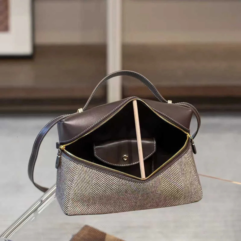 2025 Lunch Box Bag Leather Crossbody for Women Fashion Shoulder Handbag Purse Tote 260208