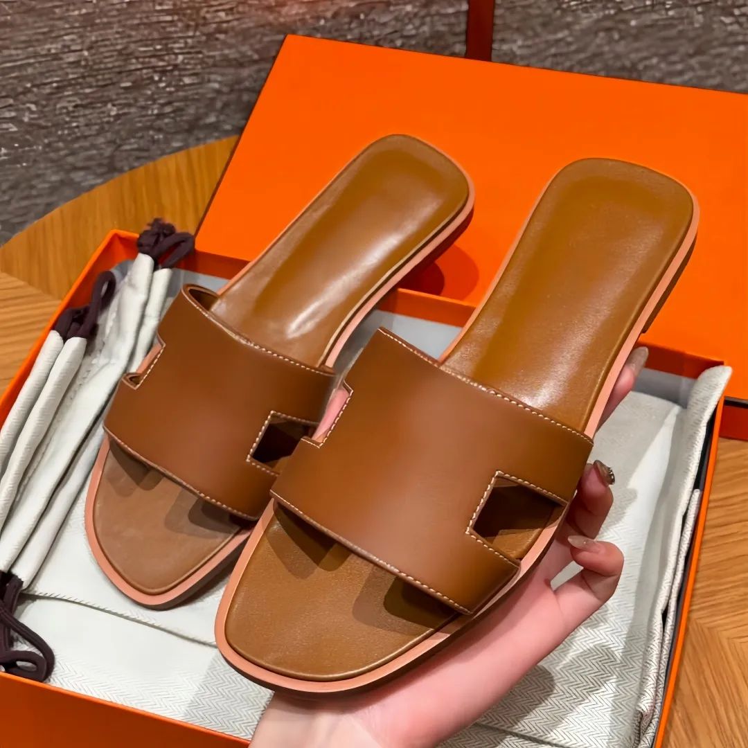 Designer Leather Ladies Classic H Sandals Summer Flat Shoes Fashion Beach Women Slippers Letter Drag Slides Sheepskin Slippers