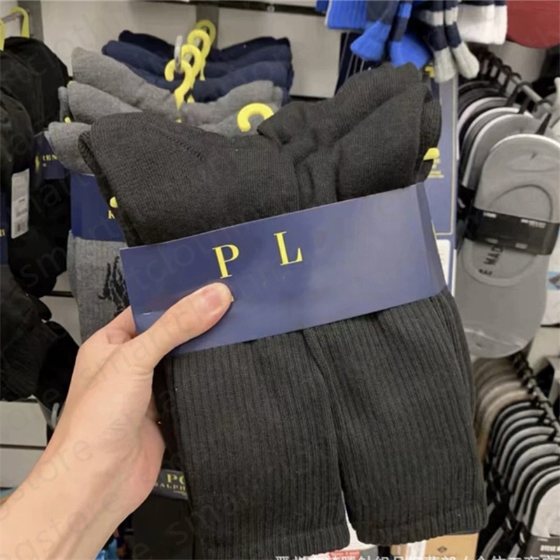 socks designers men Men Embroidery Business Cotton Socks designer socks for men Stylish and Comfortable Footwear solid color classic