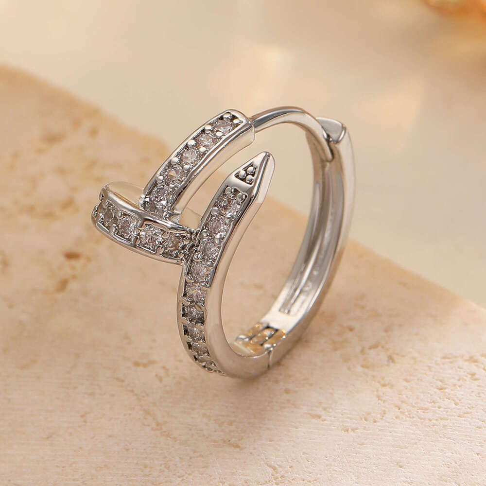 Women's Jewelry Luxury Earrings Designer Earrings For Woman Earrings For Men Ear Cuffs Niche Diamond Studded Single Ear Buckle Personality Diamon