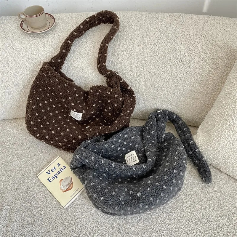 Autumn and Winter Plush Love Crossbody Bag Shopping Large Capacity Single Shoulder Furry Bags Purse 260208