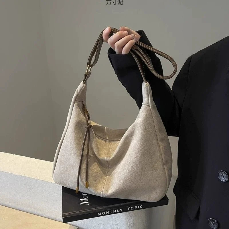 Womens Handbags Trendy Retro Large Capacity PU Leather Shoulder Crossbody Bag Autumn and Winter Versatile Commuting Handbag 260208