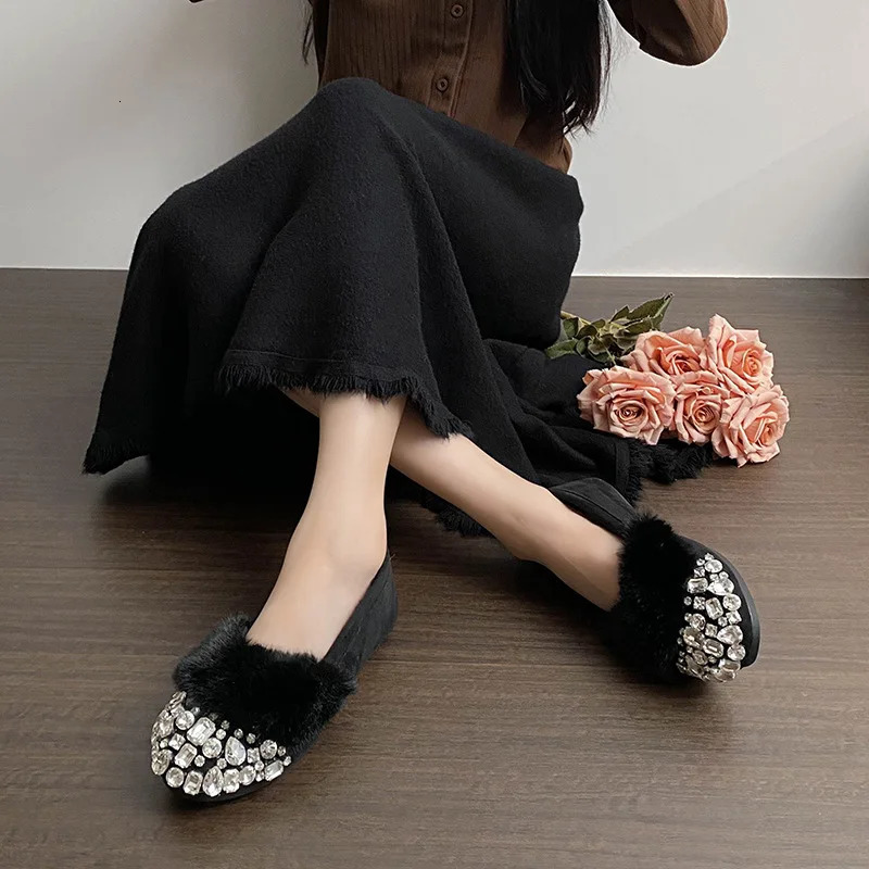 Glitter Rhinestone Ladies Plush Flat Shoes Female Cozy Crystal Decorate Loafers Winter Warm Walking Driving Shoes Casual 260124