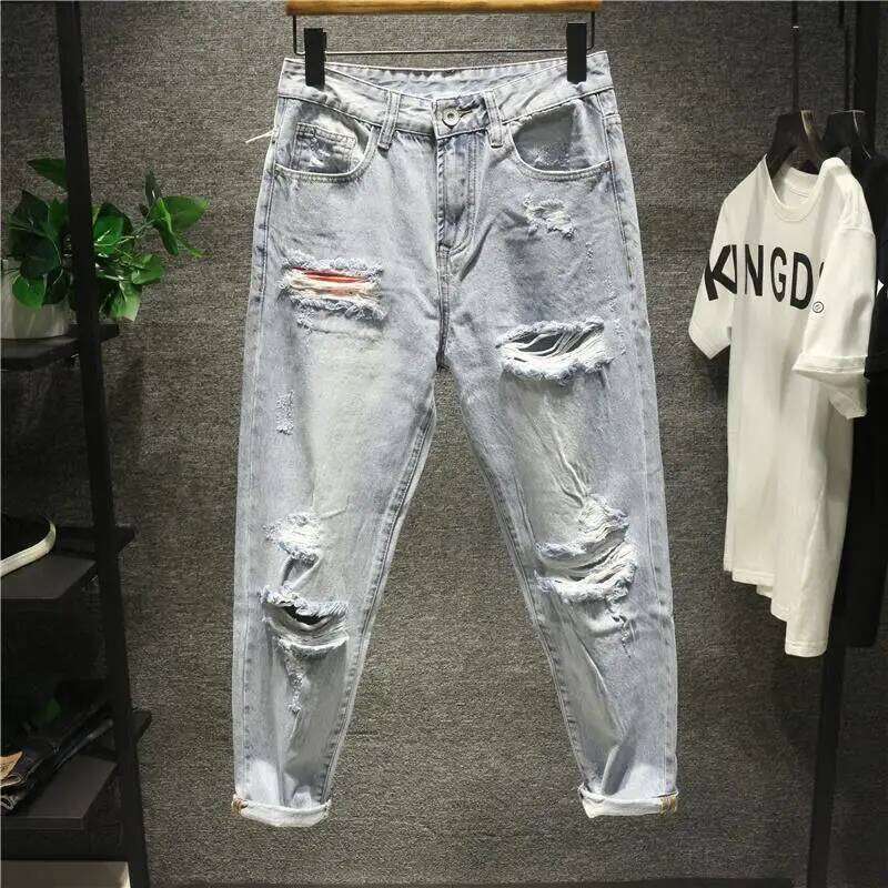MEN's Casual Denim Jeans Loose-fit with Ripped Patches Frayed Hems for Spring and Autumn Washed Harem Cotton Trousers Male