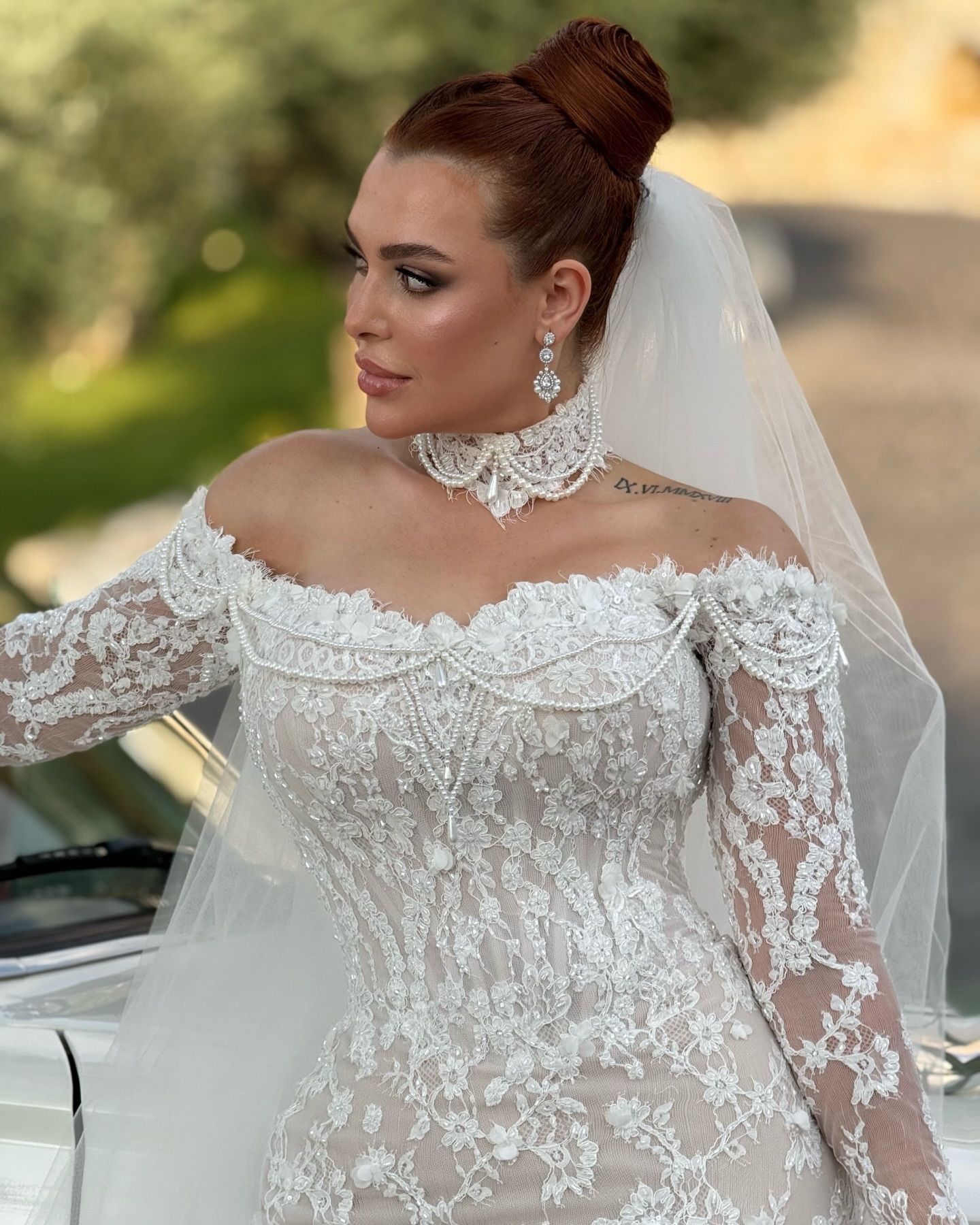 Classic Mermaid Wedding Dresses For Women Off Shoulder Long Sleeveless Gown Lace Beading Sweep Train Customized Dress