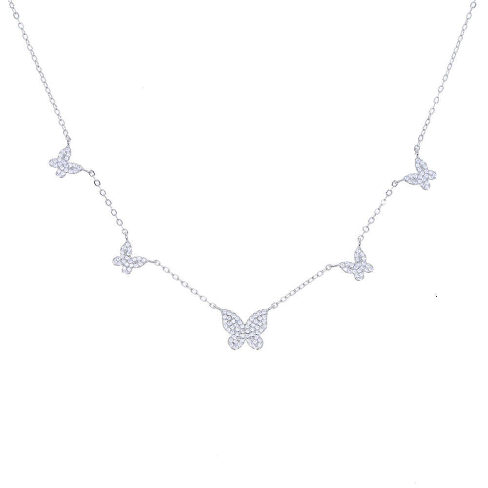 New Simple Versatile Butterfly Zircon Pendant Necklace with Diamond Heart Clavicle Chain for Daily Fashion Accessories