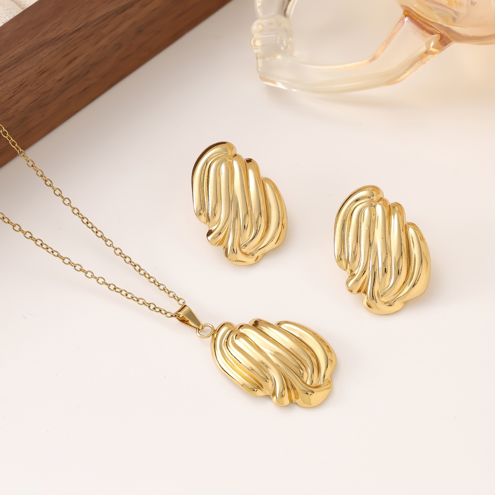 Alhamdulillah Token Car Hanger personality Arabic Calligraphy Necklace Stainless Steel Pendants Islam Muslim Religious Jewelry 250425