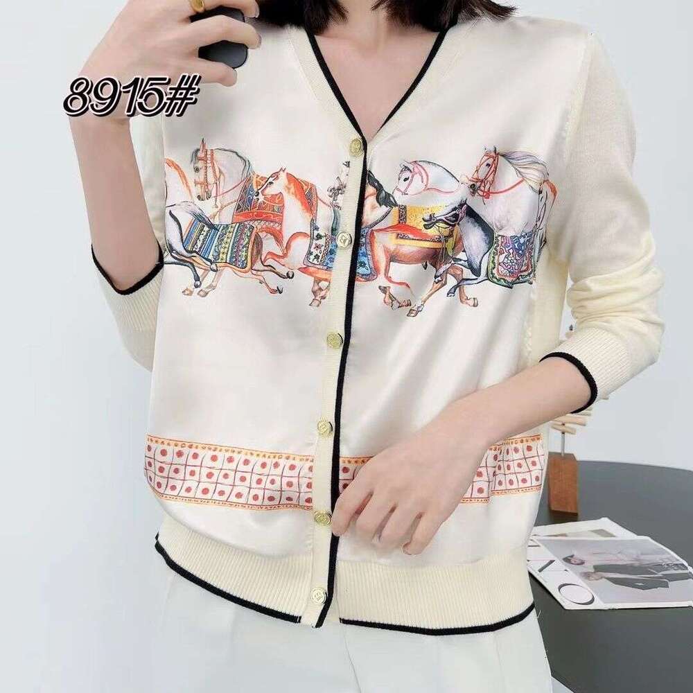 High-End Mom's Clothing Printed Pattern Patchwork Satin Knit Cardigan Spring Summer New Style Outerwear Elegant V-Neck Long Sleeve