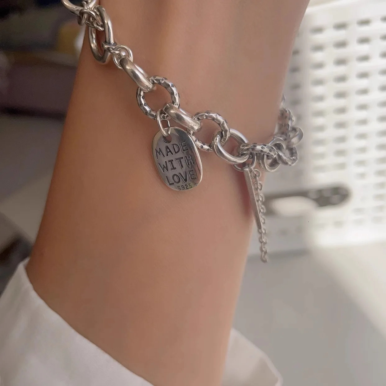 925 Sterling Silver Bracelets for Women Men Letter Accessories Trend Vintage Simple Retro Chain Heart Pendant Party Jewelry Gift 260128