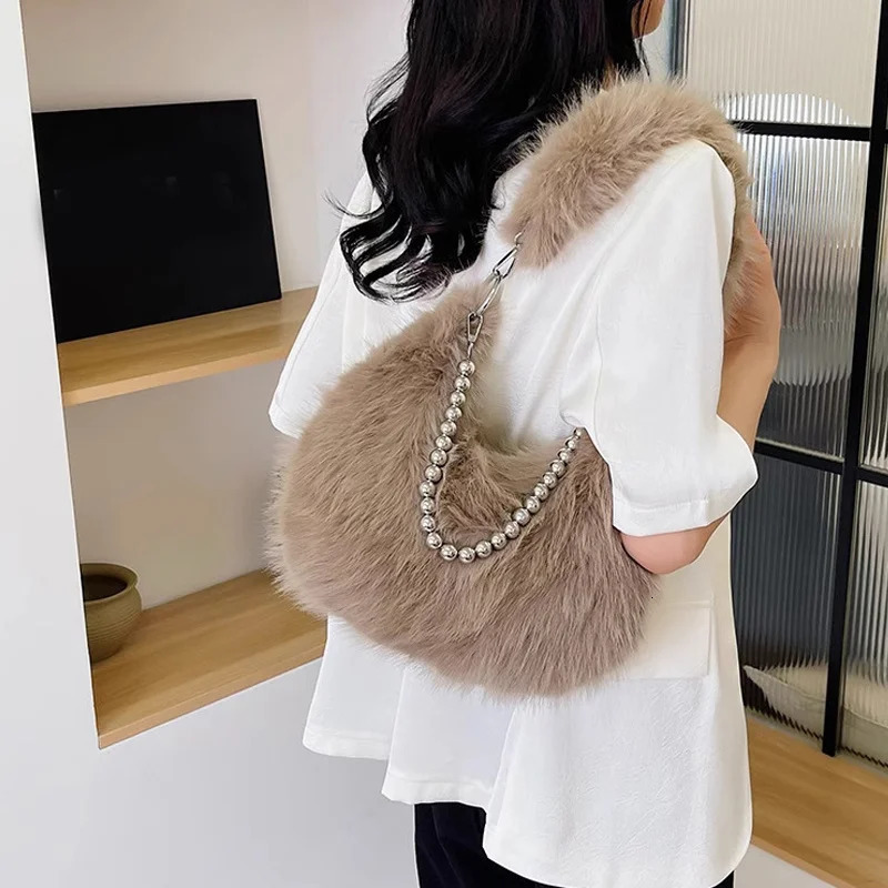 Plush Women Armpit Purse Chain Fluffy Versatile Shoulder Bag Faux Fur Fashion Underarm Ladies Winter Crossbody Hobo 260208