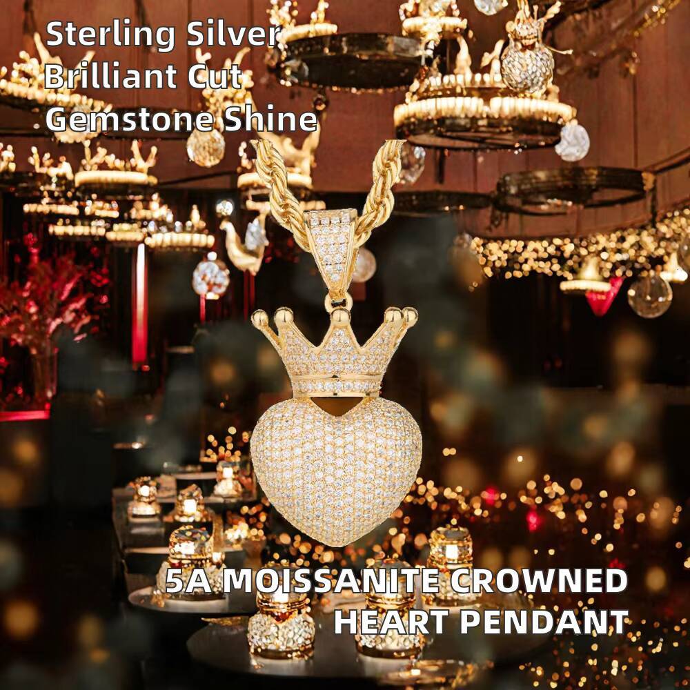 High Quality 5A Moissanite Crowned Heart Pendant Sparking Hip Hop Iced Out Bling for Party Gift Fashion Charms