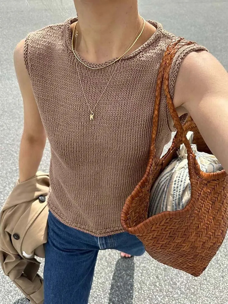 Womens roundneck woolen vest fashionable versatile and casual suitable for daily outings Only the is included 260130