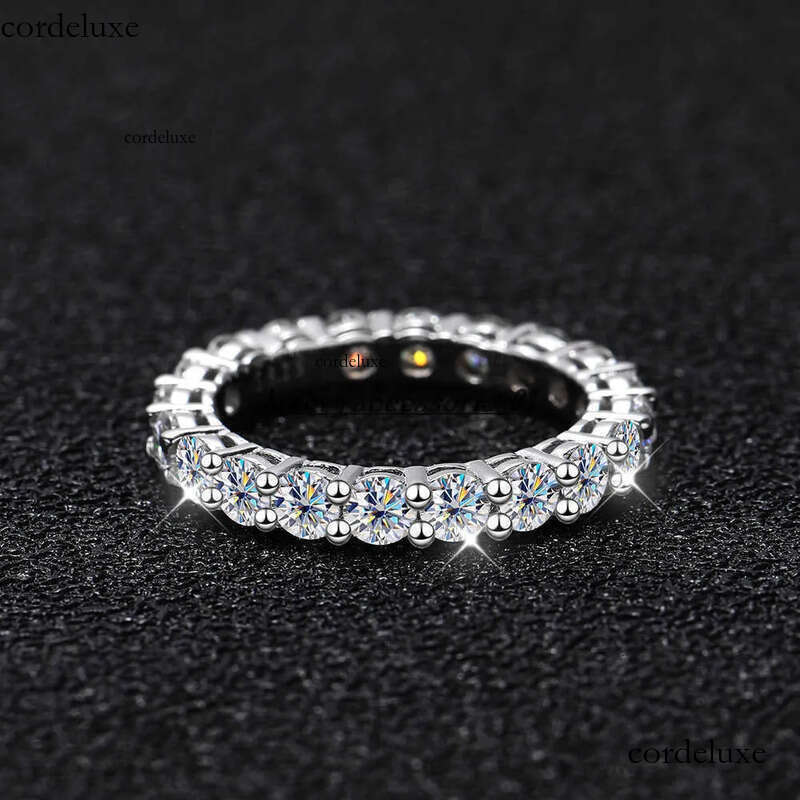 Band COSYA 22 Ct Full Moissanite Row for Women Sterg Sier D White Gold Dia Rings Eternity Wedding Fine Jewelry AA230417 18