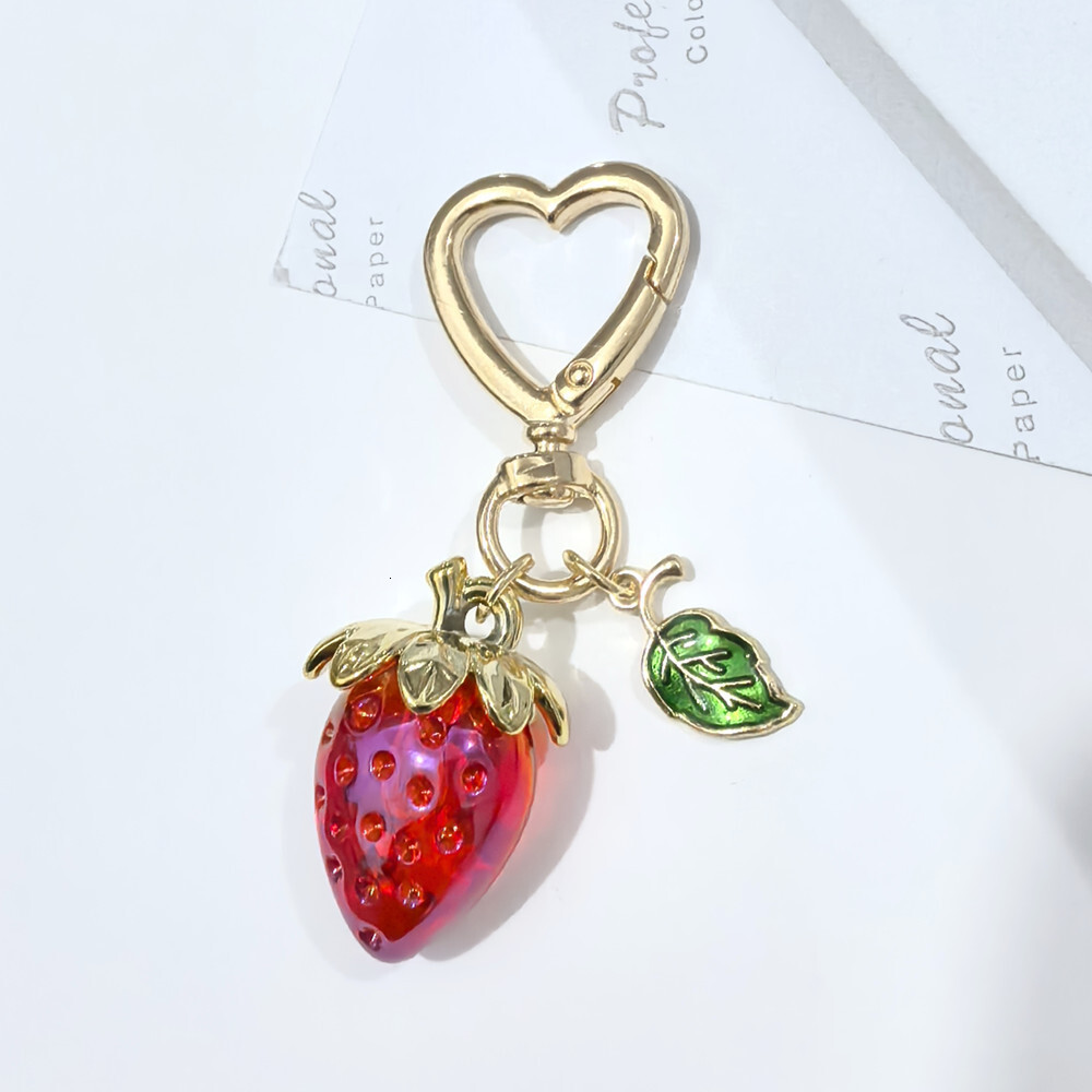 Y2K Purse Accessory Hot Sale Sweet Resin Imitation Strawberry Bee Pendant Heart-Shaped Keychain Flower Bag Accessories Pendant