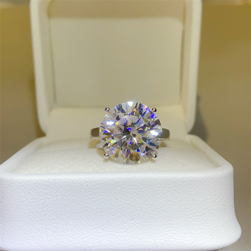 Choucong Wedding Rings Luxury Fine Jewelry Real 100% 925 Sterling Silver Round D Color VVS Large Moissanite Diamond Gemstones Party Eternity Women Bri