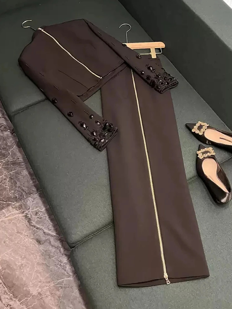 TWOTWINSTYLE High Street Two Piece Set For Women Stand Collar Long Sleeve Spliced Zipper Tops A Line Skirt Set Female KSE504167 260122