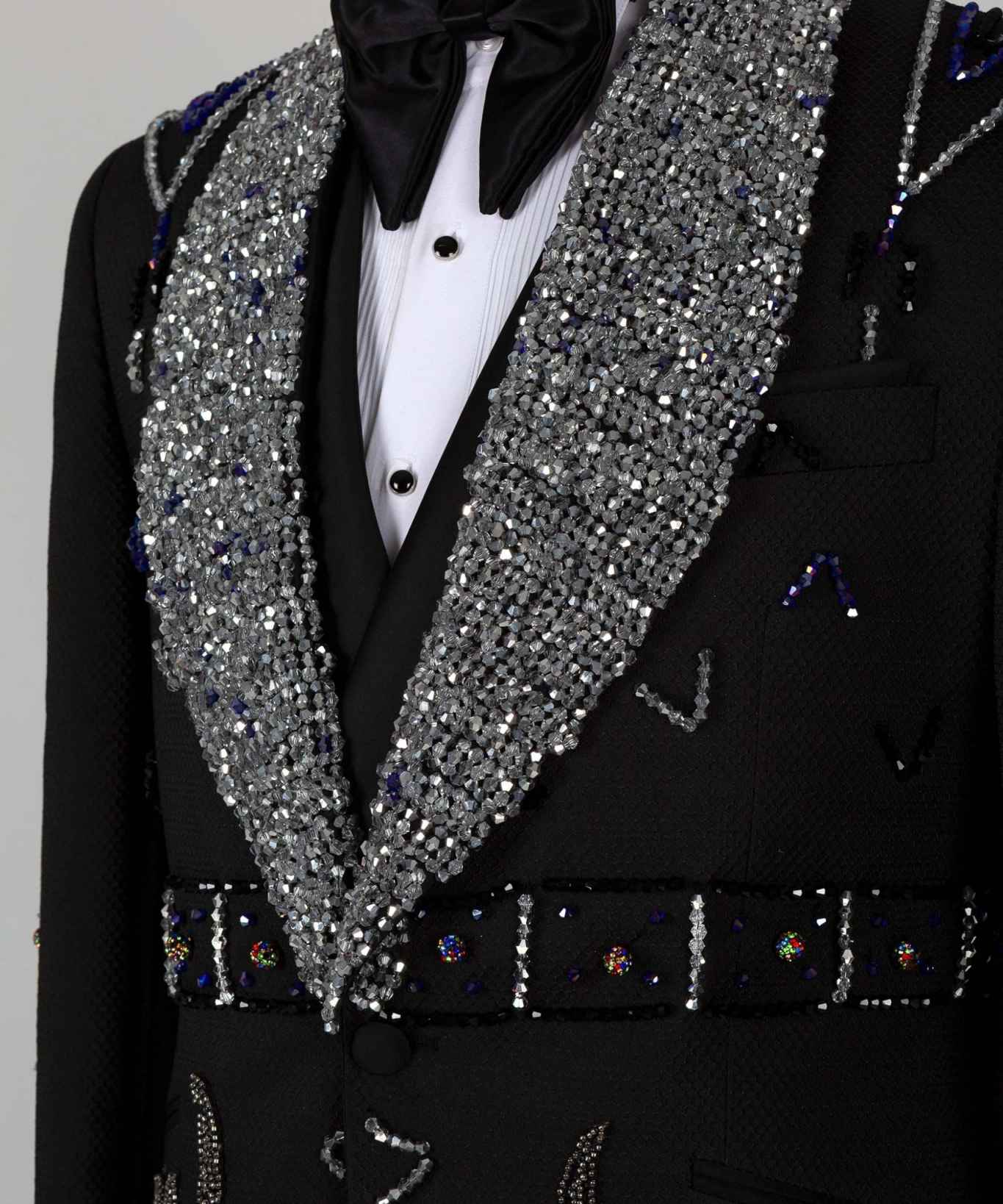 Exquisite Man Tuxedos Crystal Beaded 2 Pcs Jacket Pants Wedding Suit Luxury Shawl Lapel Evening Groom Party Outfits Customized