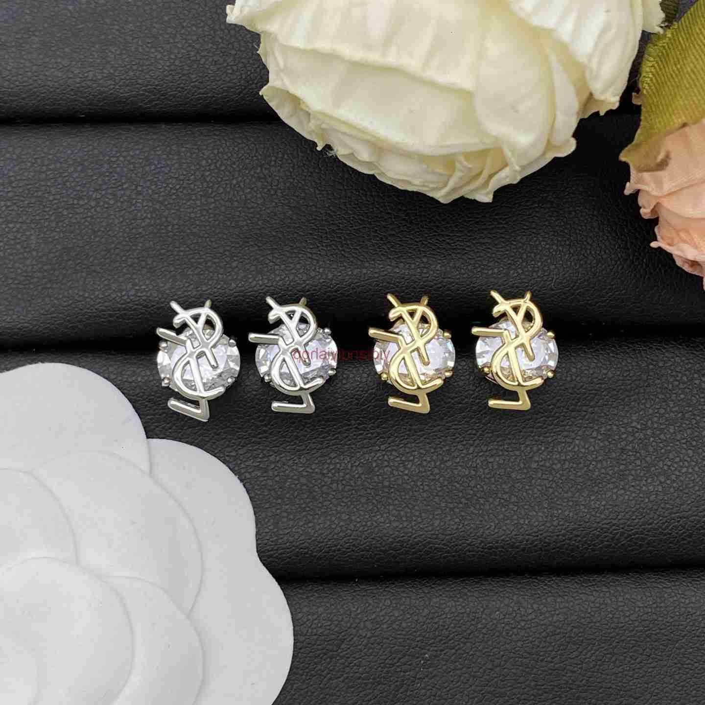 Designer Earrings yslies earring Simple Matching Logo Inlaid Diamond Earrings for Women Silver Needle Y High-end Luxury Earrings