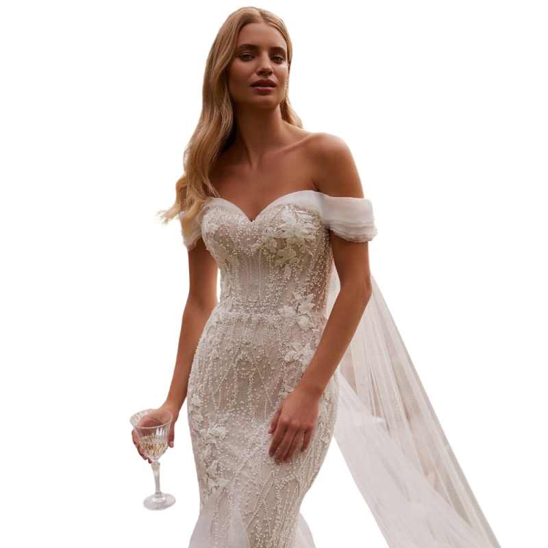 Luxury Embroidery Beaded Lace Wedding Dress Off Shoulder Bridal Gown Customized Elegant Sweetheart Neck Dresses For Bride
