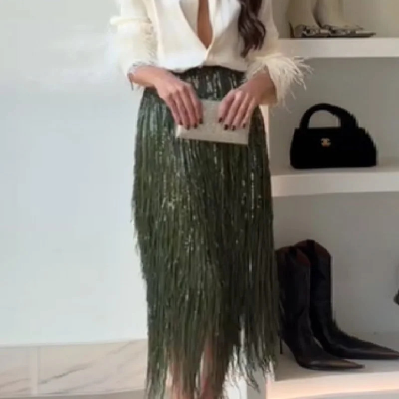 Women Chic Shiny Green Tassel Skirt High Waist Slim Fit Long Straight Tube Dress 2026 Outfits Commuting Club Party Clothing 260122