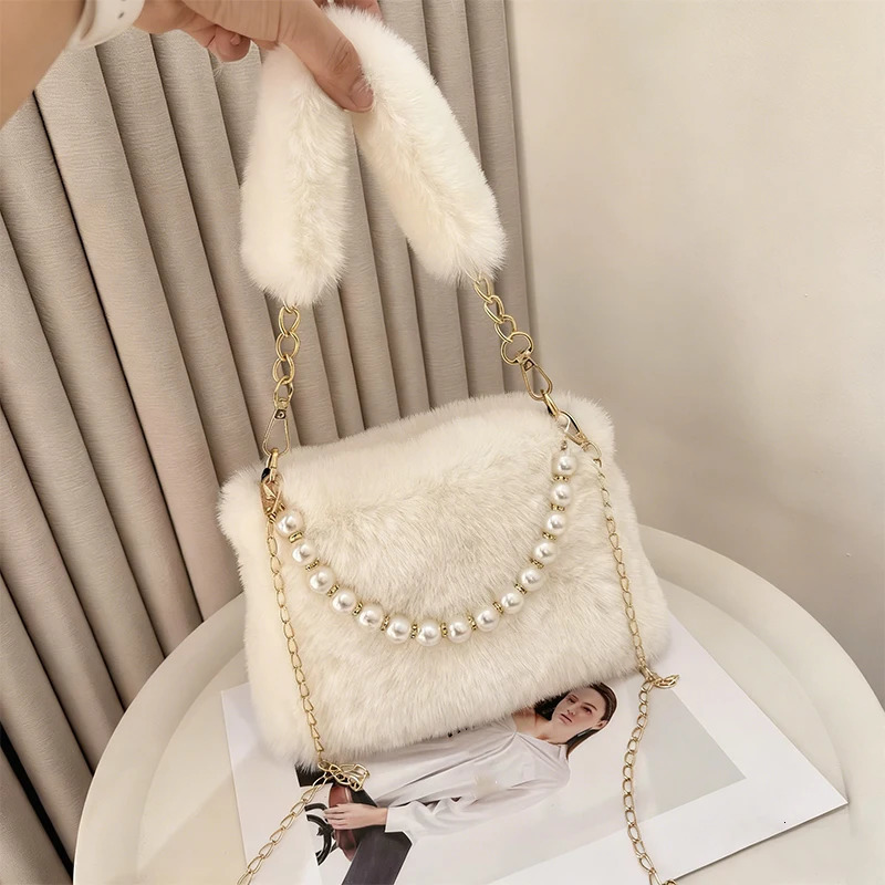 Fashionable Pearl Rabbit Fur Handbag Womens Crossbody Bag Chain n Winter Small Versatile Shoulder 260208