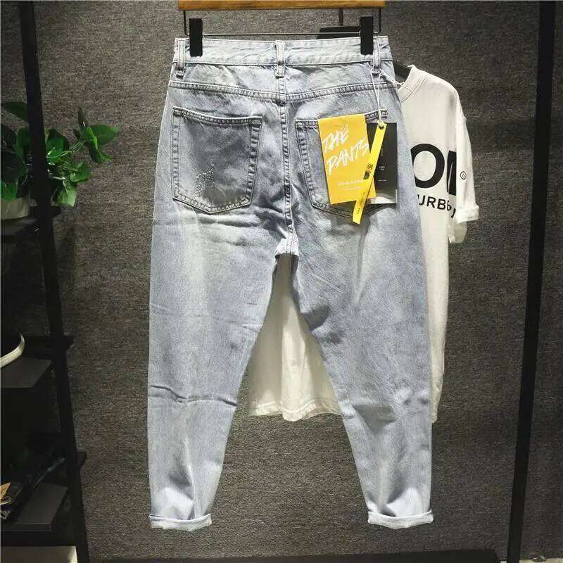 MEN's Casual Denim Jeans Loose-fit with Ripped Patches Frayed Hems for Spring and Autumn Washed Harem Cotton Trousers Male