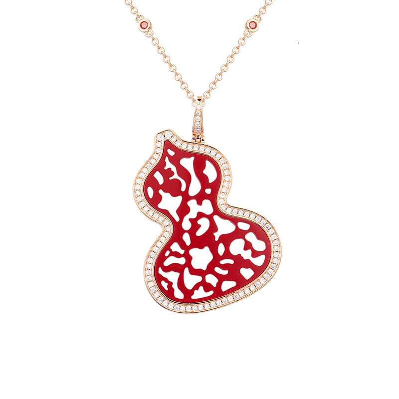Necklace New Vintage Large Red Gourd Necklace, Gold-Plated, Elegant Fashionable Patterned Pendant, Medium-Long Women's Necklace