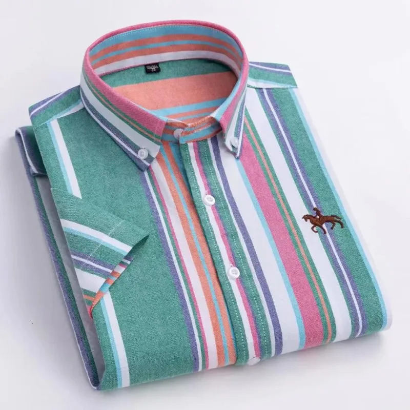 100 Pure Cotton Oxford Shirt For Mens Short Sleeve Solid Stripe Leisure Embroidered Horse Social Business Formal Dress Shirts 260208