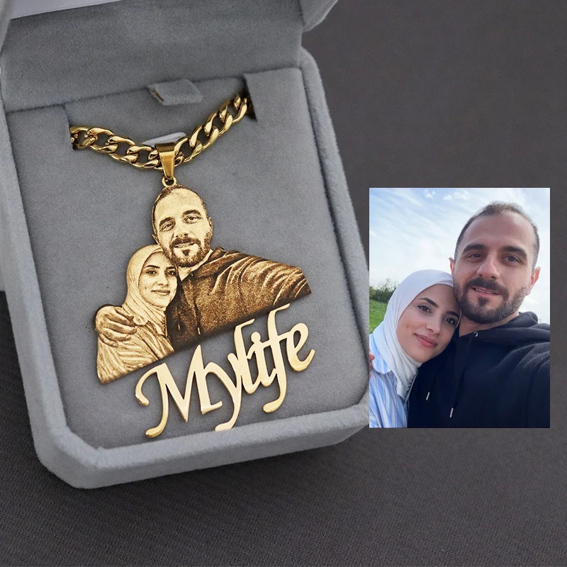 Custom Picture Nameplate Pendant Custom Po Necklace Engraved Portrait Necklace Christmas Gift for Kids Jewelry Family Gifts 260124