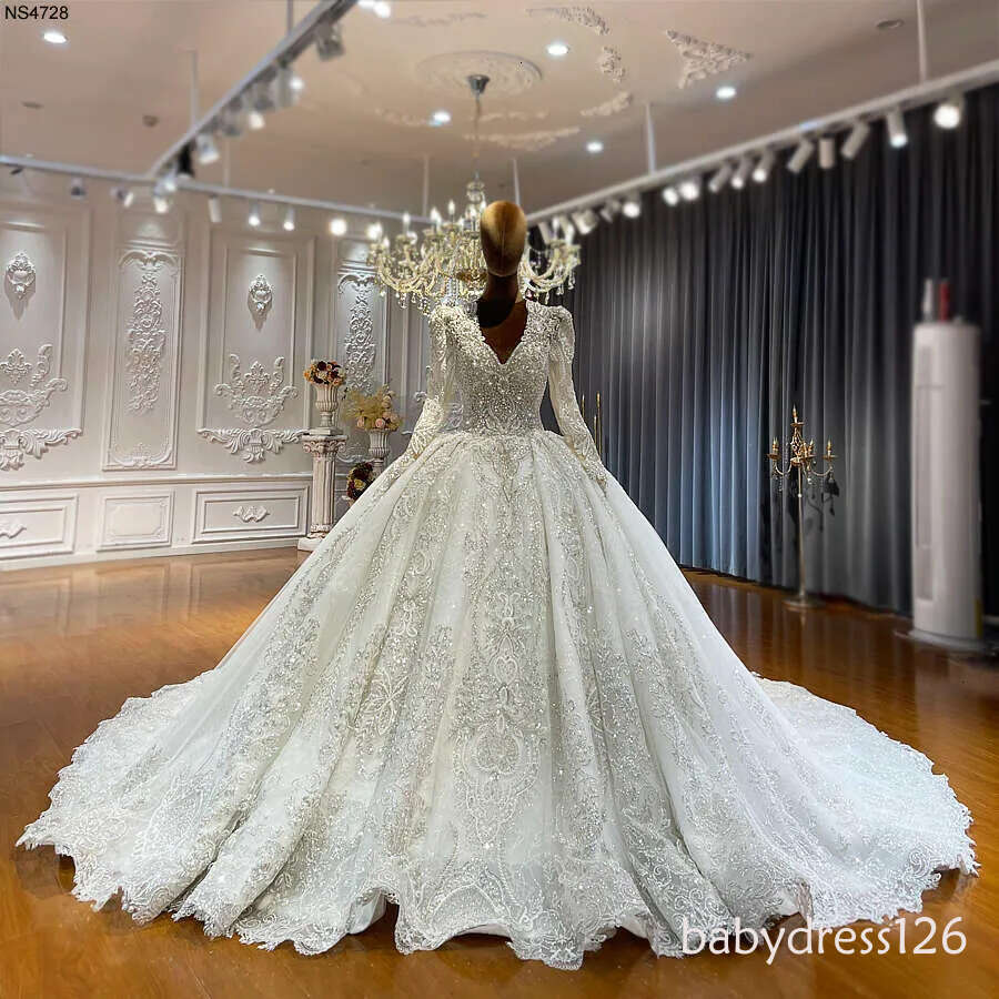 Amanda Novias Handwork Ball Gown Wedding Dress