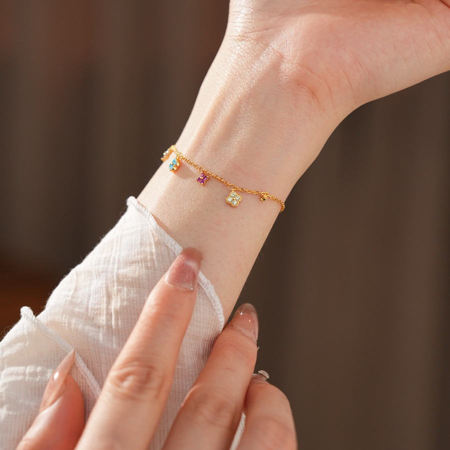 Zircon clover flower tassel bracelet, light luxury, high-end, sweet, niche, versatile, fashionable jewelry wholesale - view 6