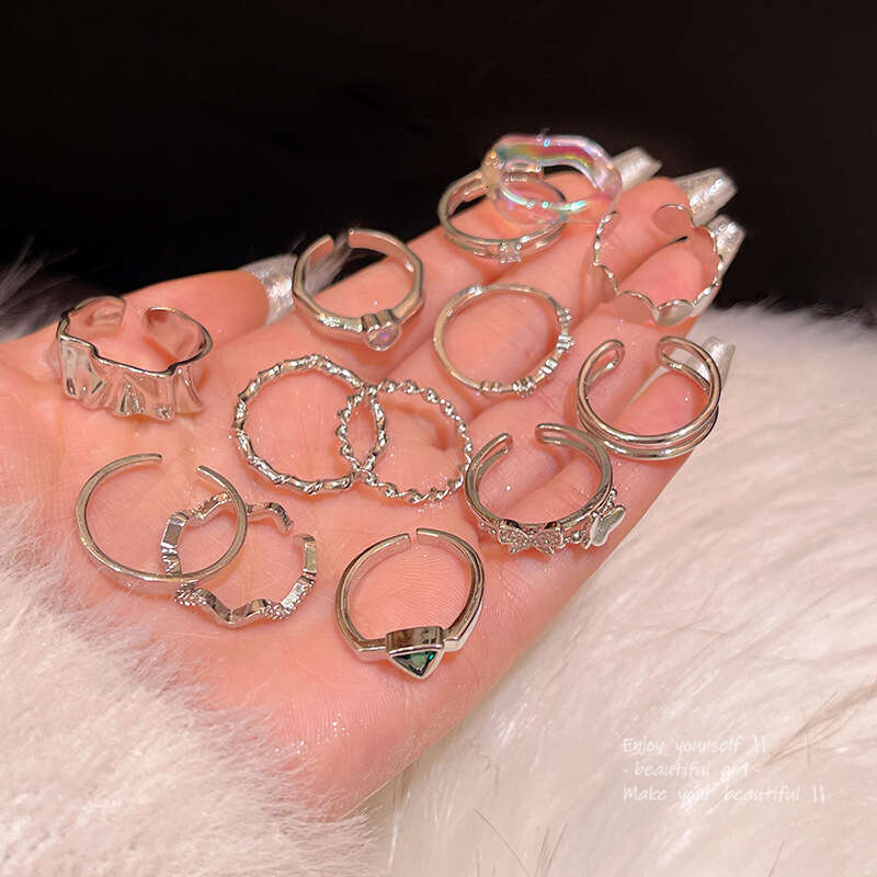Ring Korean Style Cubic Zirconia Heart Design Light Luxury Adjustable Band for Daily Wear and Special Occasion Gift High Quality Texture
