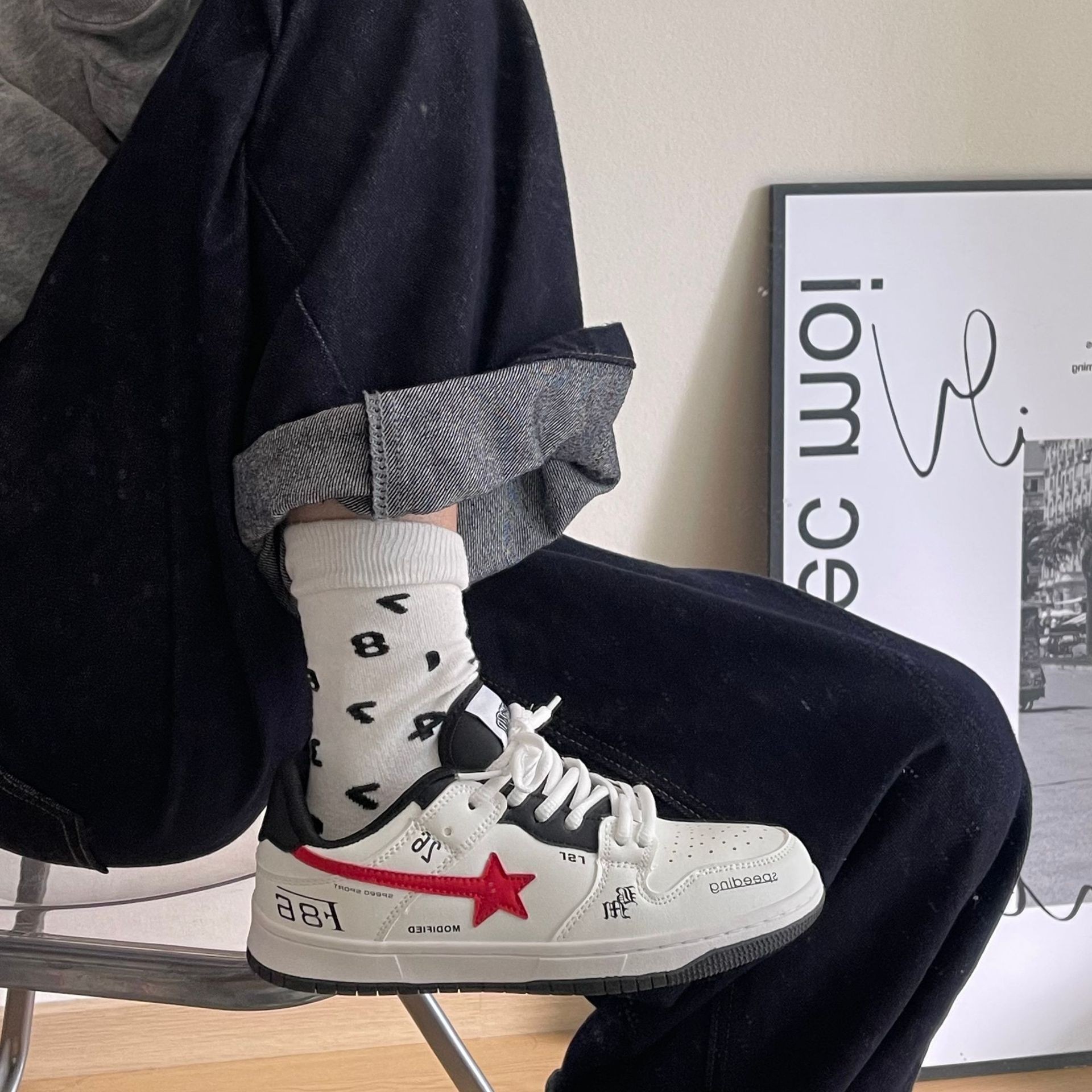 Hot new free shipping designer shoes for mens womens casual shoes black white Fashionable and versatile outdoor sneakers sport shoes