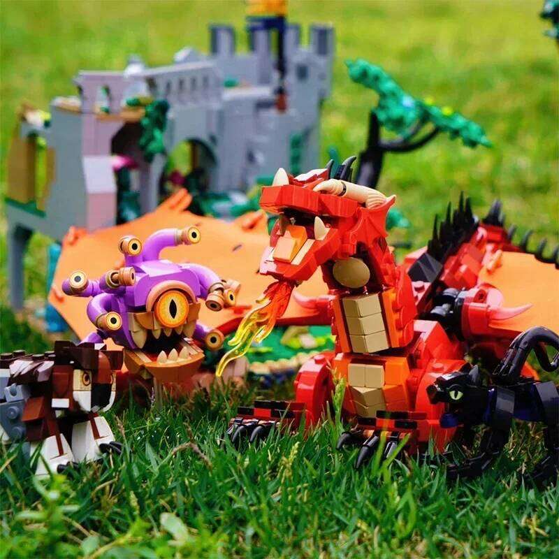 3745PCS Creative Dungeons and Dragons Red Dragon's Tale Building Blocks Assemble Bricks Toy Gift For Children Adult 26H0209