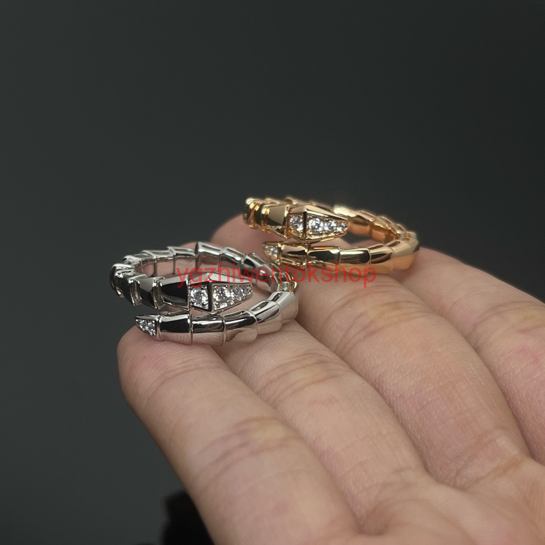 bulgarii rings designer for women men Head Tail Diamond Spring Snake Bone Ring for Women Plated 18K Rose Gold Fashionable Snake Shape Advanced Minimalist