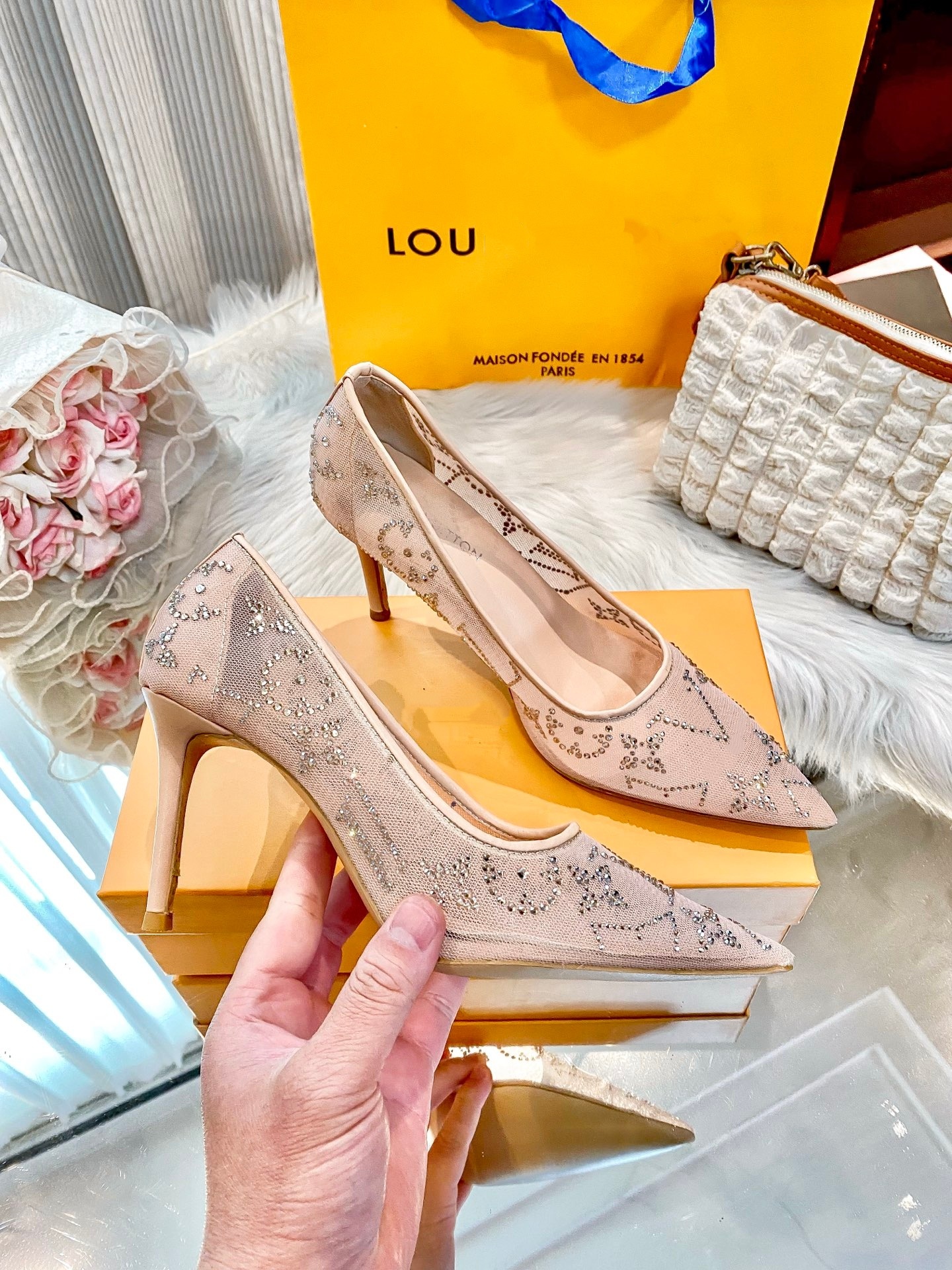 2026 Designer Platform Women's ShoesNew Style European Sexy Lace Embroidered Diamond Women's Platform ShoesLuxurious Embroidered Openwork Platform Shoes