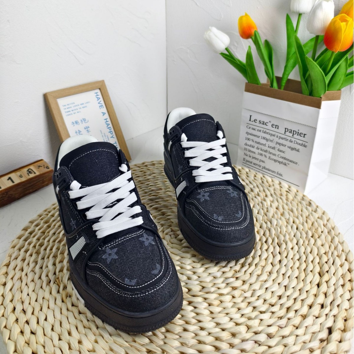 Free shipping designer shoes Large size outdoor running shoes for men summer mesh breathable lightweight - view 3