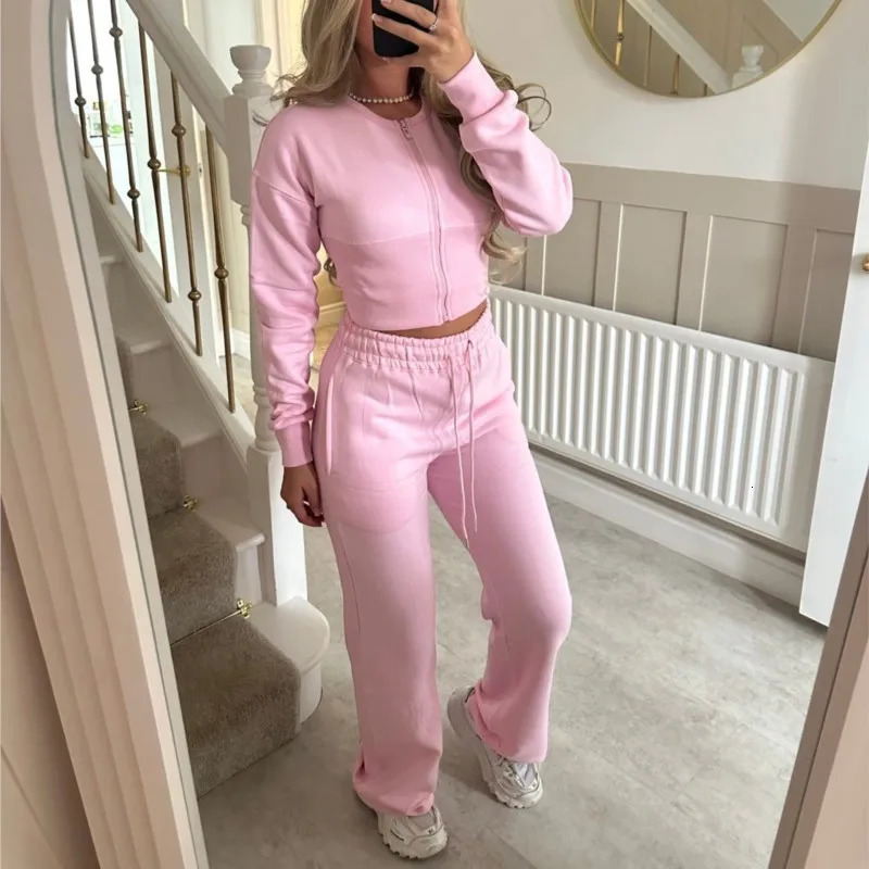 Womens Casual Sports Twopiece Set Autumn And Winter Fashion Longsleeved Zipper Cardigan Slim Top With Straight Pants Suit 260205 - view 7