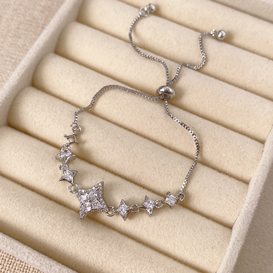 Unique fashion personality star-shaped full-zircon bracelet, exquisite and versatile, niche style with a high-end feel, jewelry manufacturer - view 5