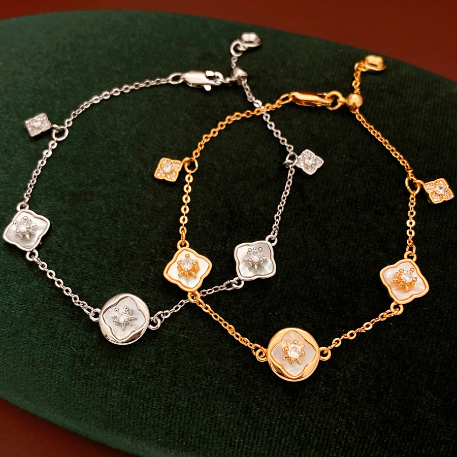18K real gold plated bracelet with zircon mother-of-pearl round flower design, high-end luxury bracelet, stylish and elegant jewelry - view 8