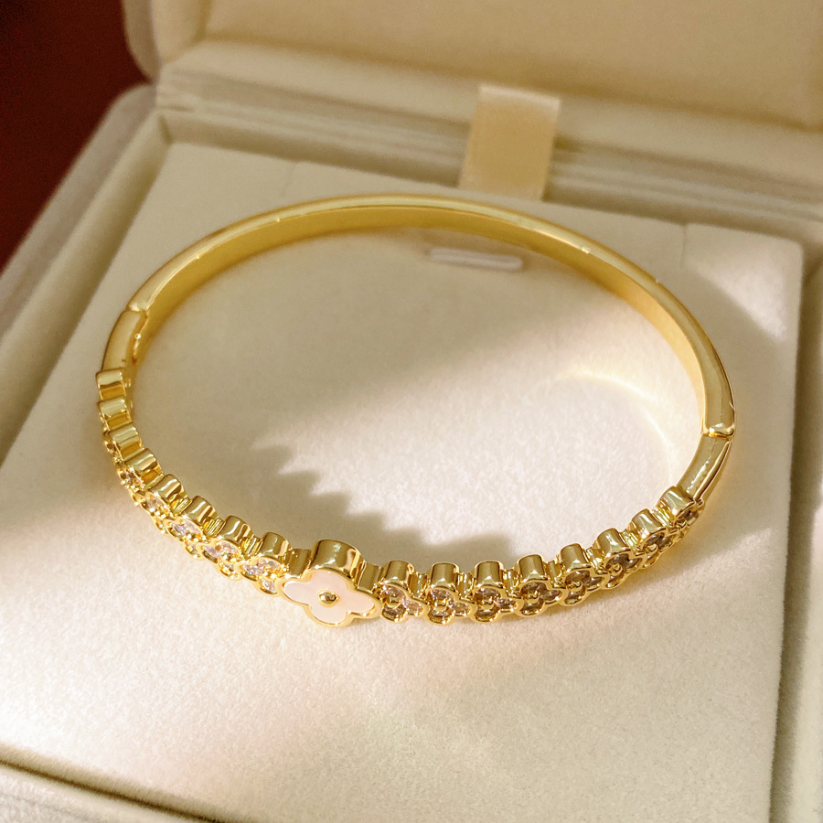 Zircon clover flower clasp bracelet, exquisite and elegant, versatile for commuting, high-end light luxury jewelry wholesale - view 5