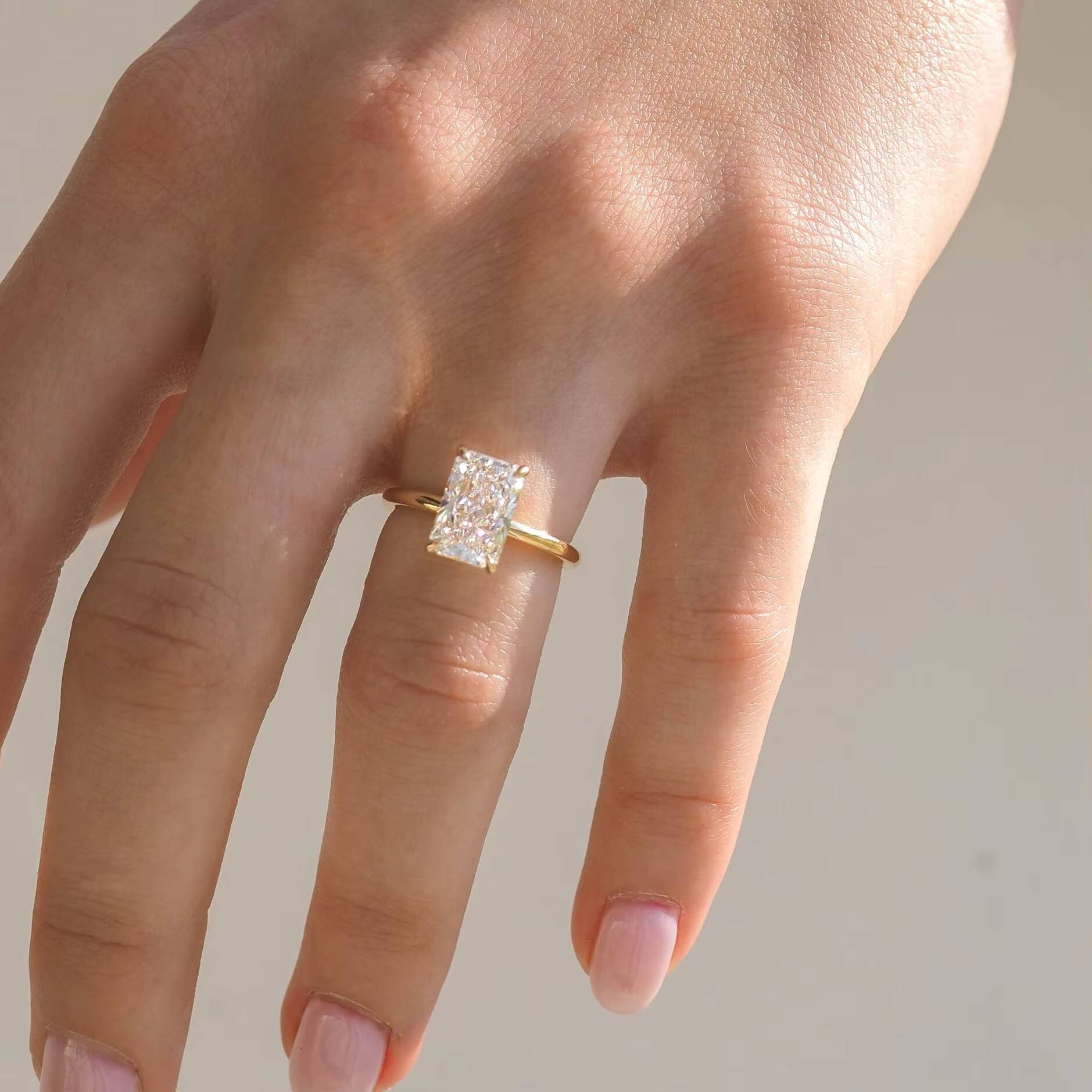 Custom Fine Jewelry 10- 30cts Radiant Brilliant Cut Lab-Grown Diamond Ring Real 14K Gold CVD HPHT Diamond Gold Engagement Ring