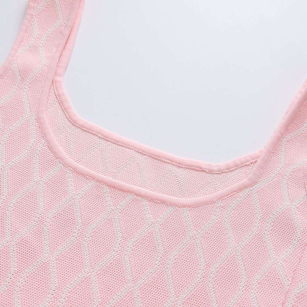 2026 Spring/Summer New French style Small Fragrant Square Neck Elegant Pink Soft Aging Knitted Women's Dress